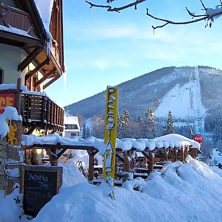Rotunda 3* Harrachov